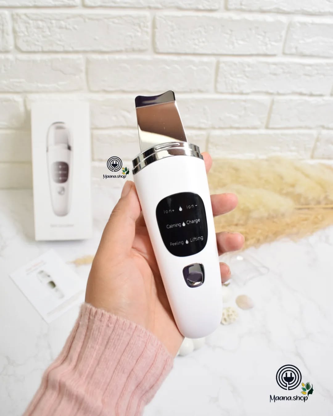 درمااف یا اتو صورت اولتراسونیک skin scrubber